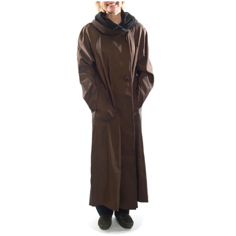 Mycra Pac Donatella Long RainCoat Women 3-1X Brown Black Reversible Pleated Hood